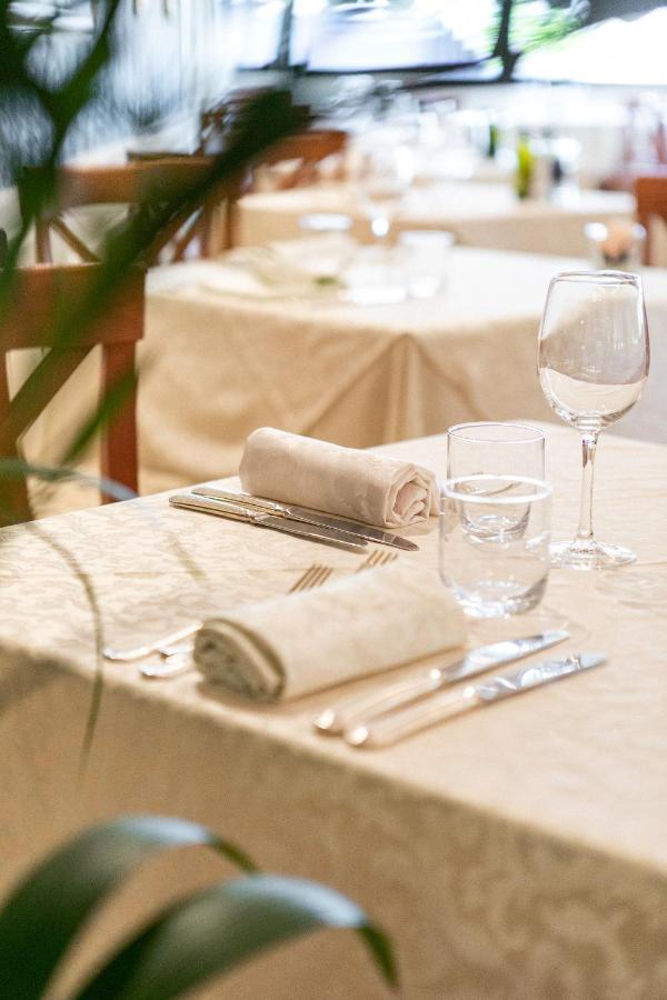 מילאנו מריטימה Hotel Mazzanti מראה חיצוני תמונה