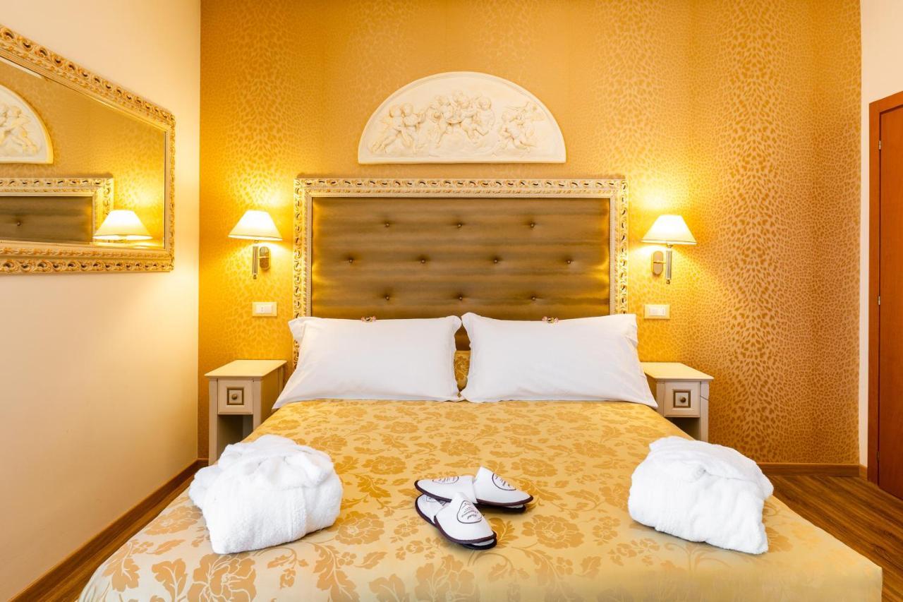 מילאנו מריטימה Hotel Mazzanti מראה חיצוני תמונה