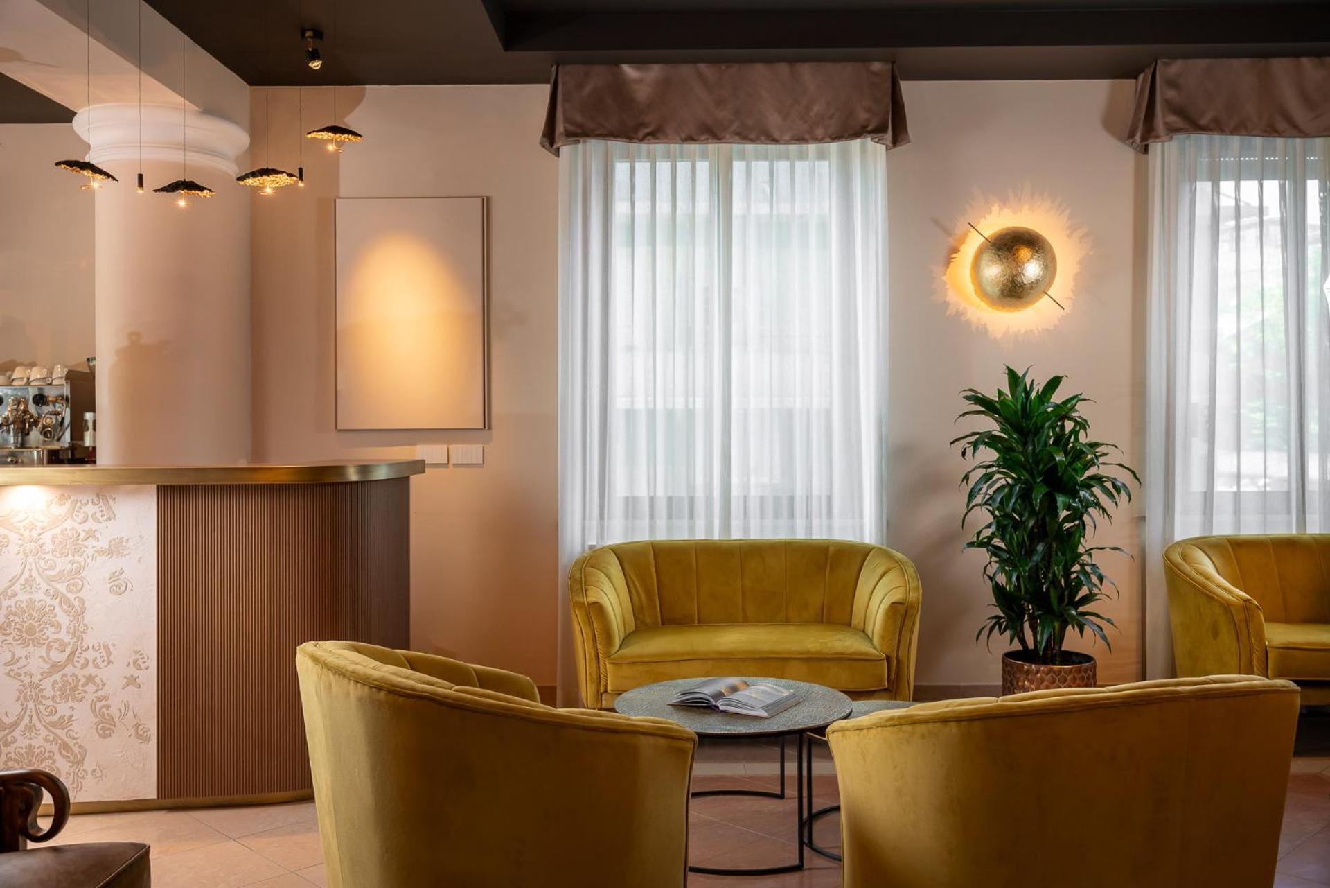 מילאנו מריטימה Hotel Mazzanti מראה חיצוני תמונה