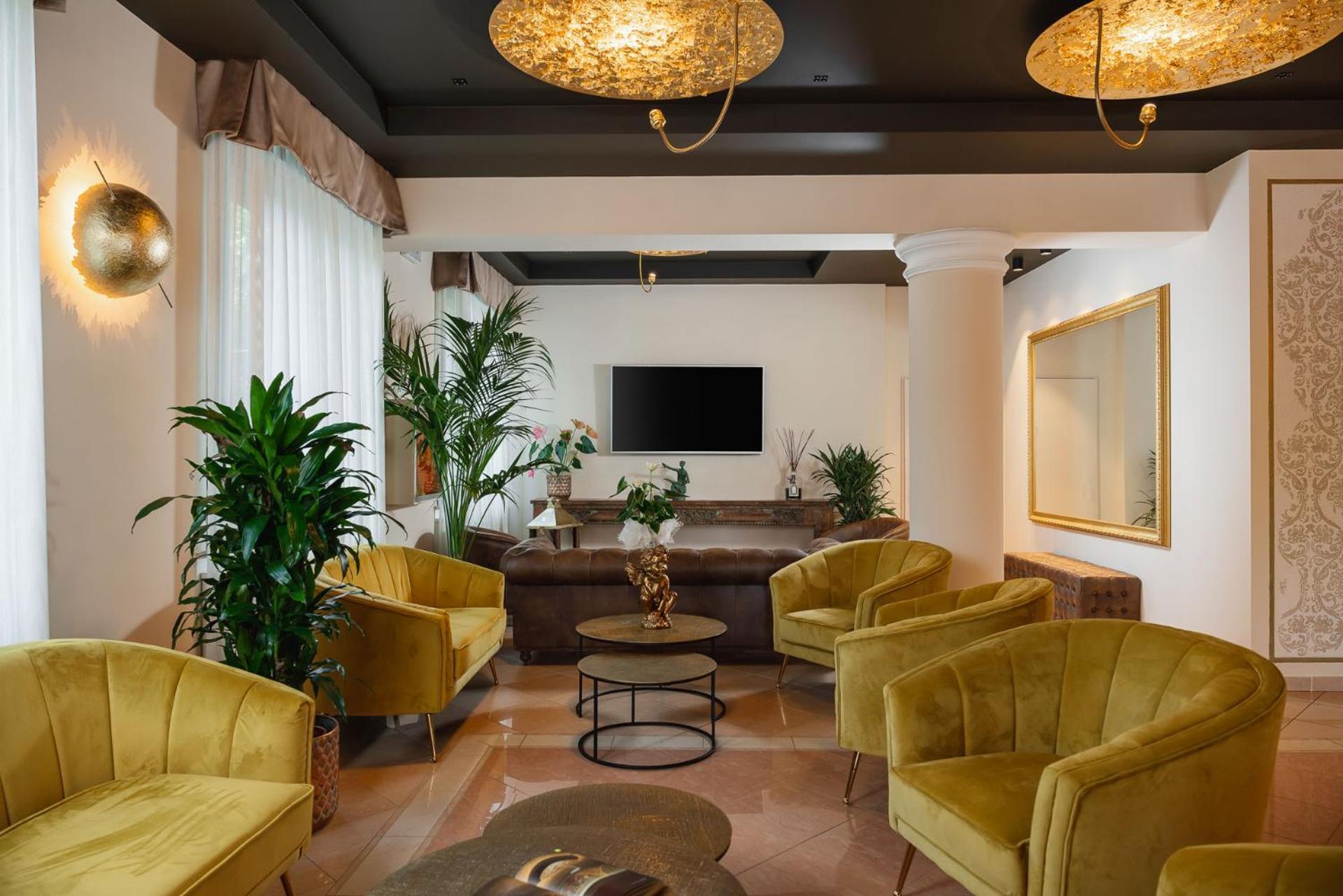 מילאנו מריטימה Hotel Mazzanti מראה חיצוני תמונה